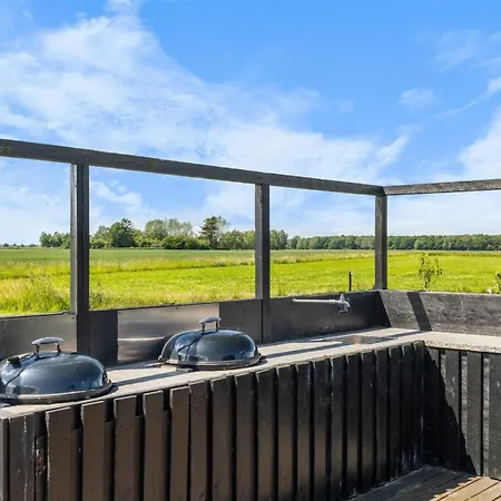 Ung - 460m From The Sea By Interhome *